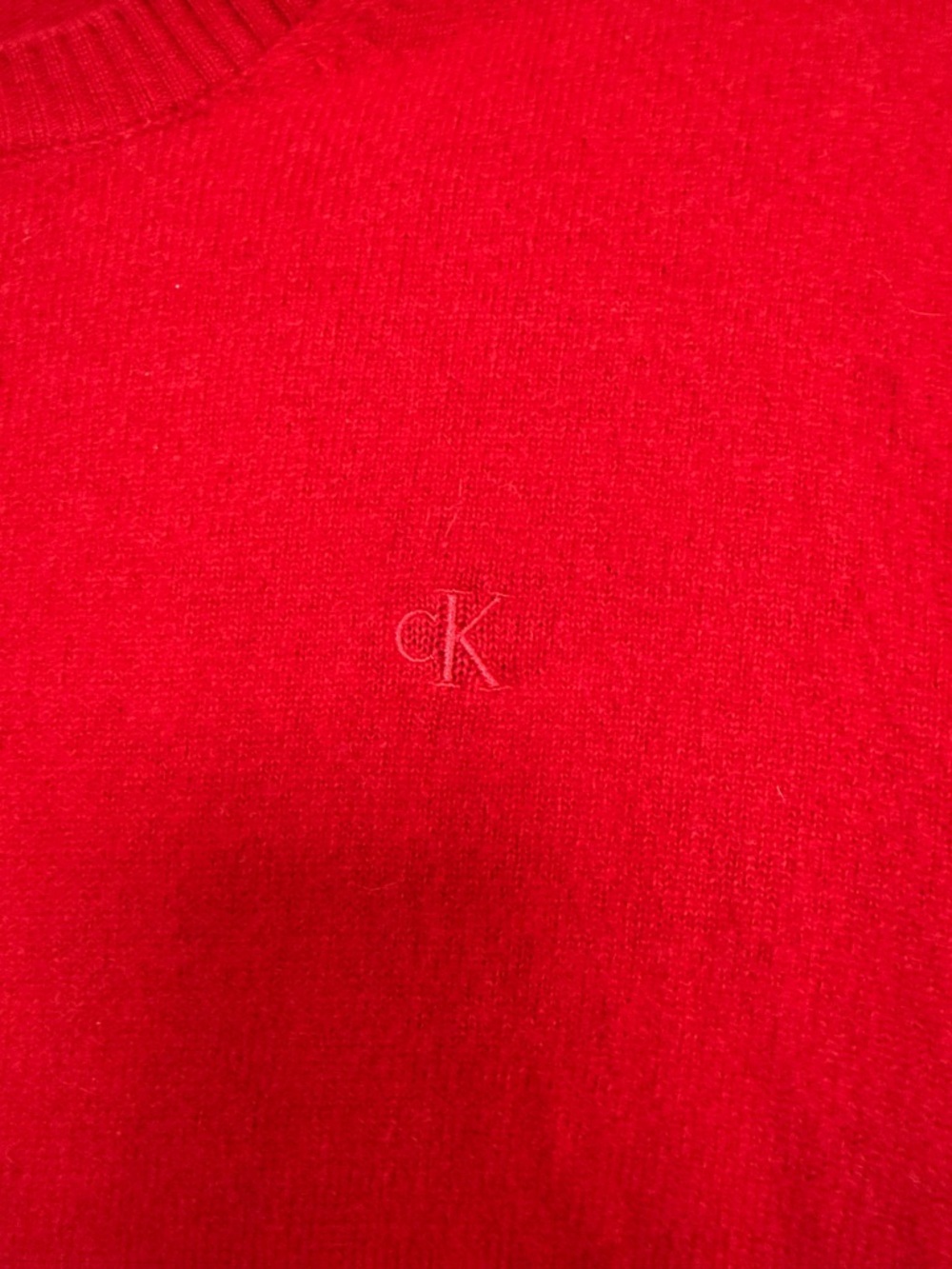100% Wool Calvin Klein Bright Red Crewneck Sweater 100%Wool/Lana. - Picture 3 of 10